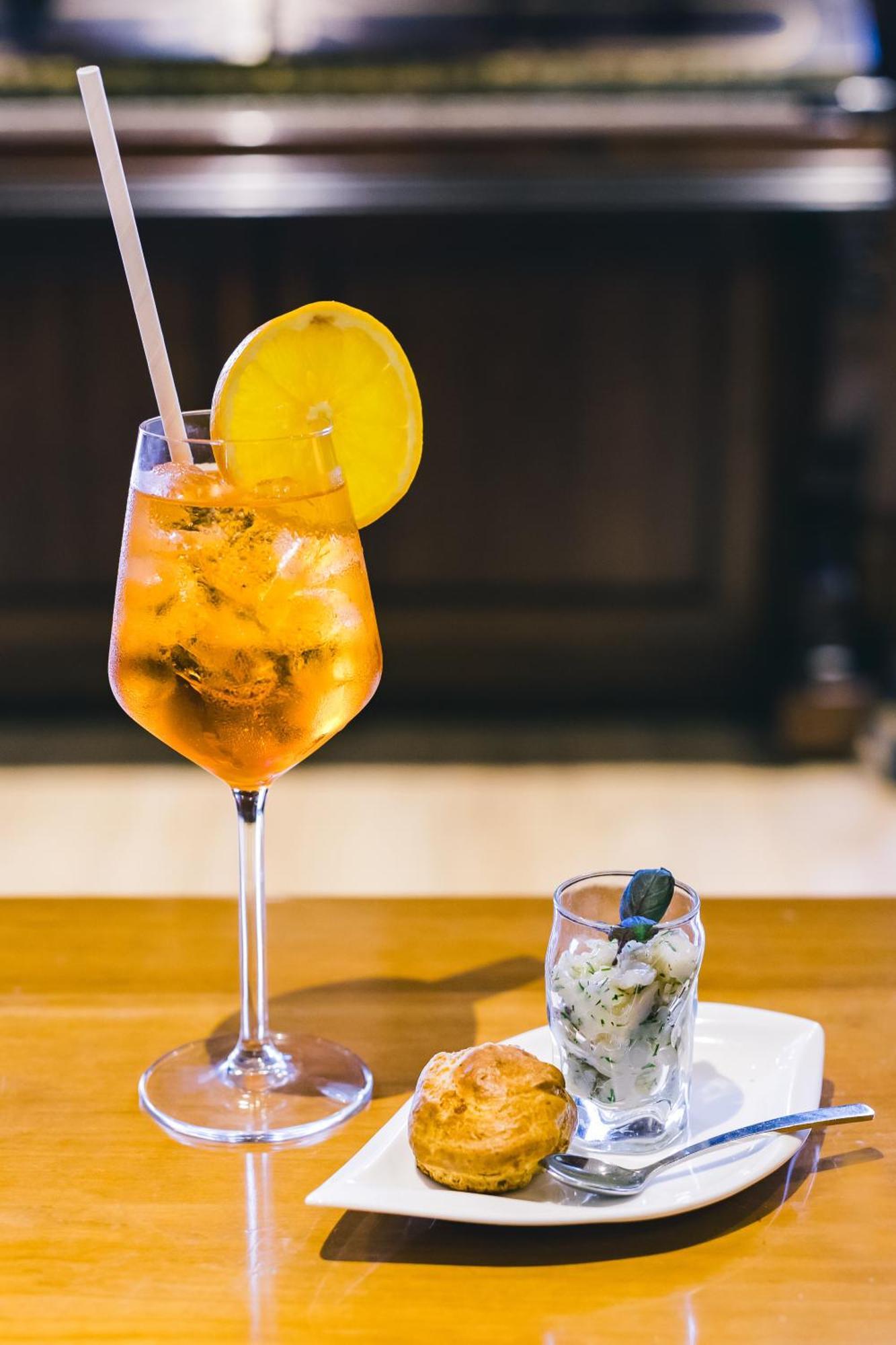 Logis Hotel & Restaurant Le Soleil D'Or Montigny-la-Resle Екстериор снимка